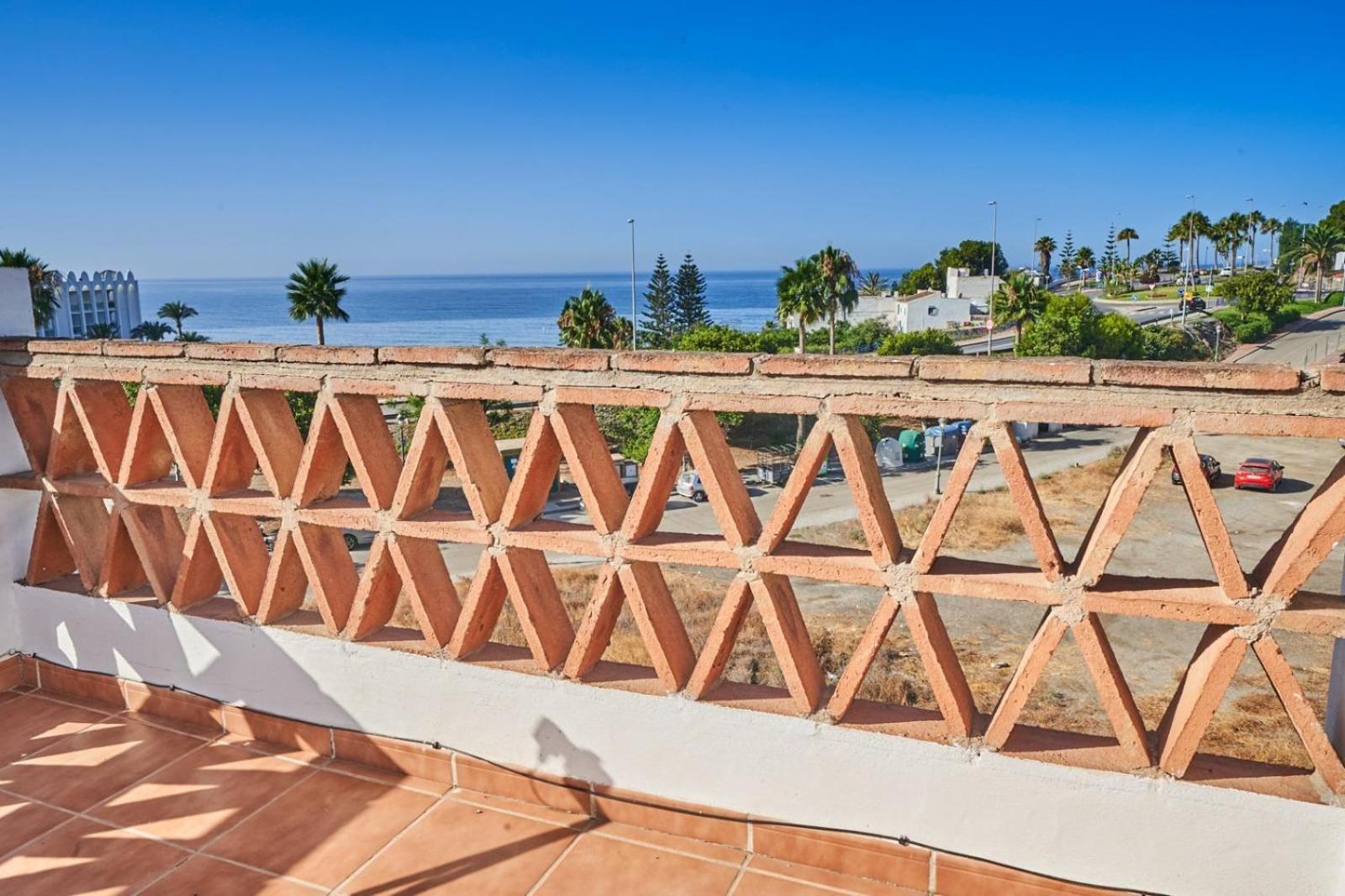 Villa Pura - Private Jacuzzi & Heated Pool Nerja Exterior foto