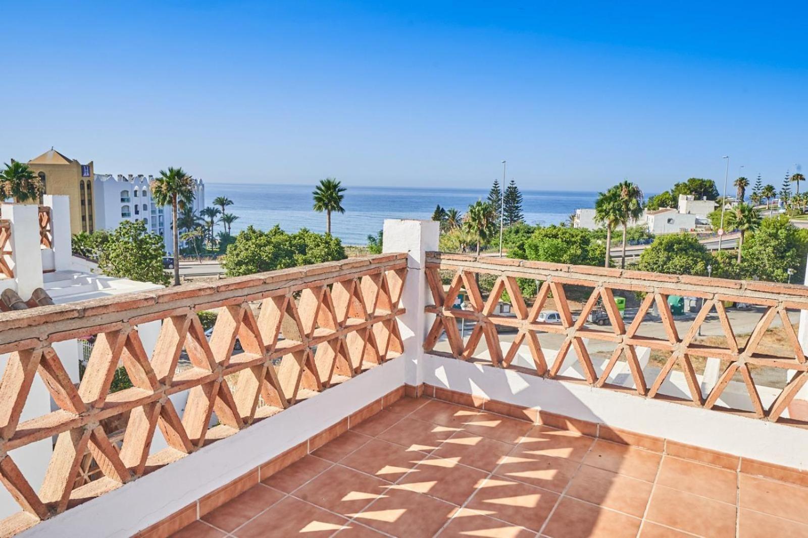 Villa Pura - Private Jacuzzi & Heated Pool Nerja Exterior foto